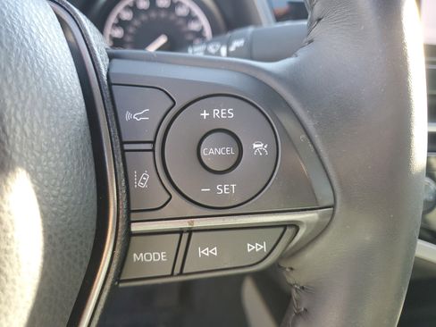 Certified 2022 Toyota Camry SE image 22