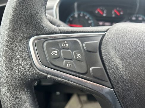Used 2018 Chevrolet Equinox LT AWD/4WD image 28