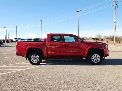 New 2026 Toyota Tacoma SR5 image 7