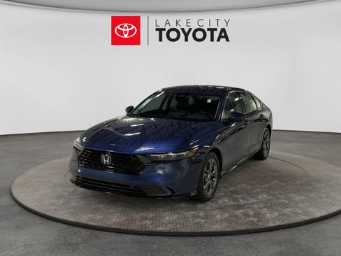 Used 2025 Honda Accord EX-L image 1