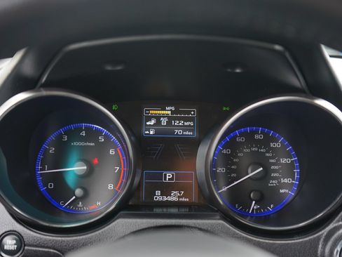 Used 2016 Subaru Legacy 2.5i Limited AWD/4WD image 27