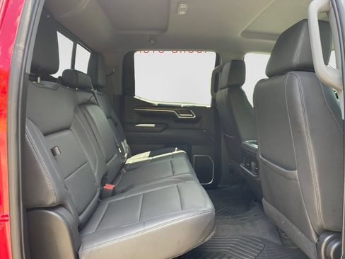 Used 2023 Chevrolet Silverado 1500 LT Trail Boss w/ Convenience Package II AWD/4WD image 27