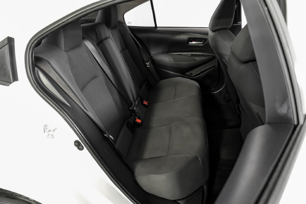 Used 2020 Toyota Corolla LE FWD image 35