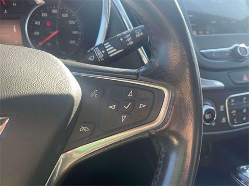 Used 2019 Chevrolet Equinox LT image 21