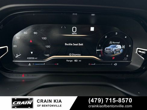 Used 2023 GMC Yukon Denali Ultimate image 11