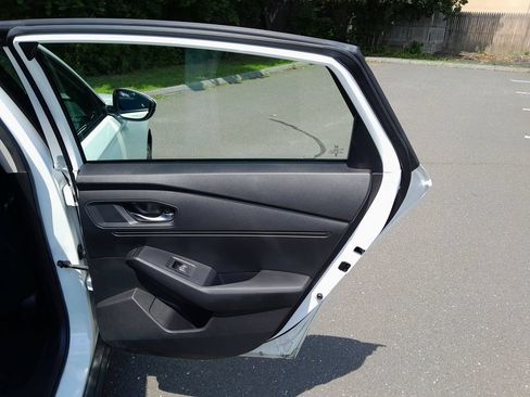 Used 2024 Honda Accord EX image 33