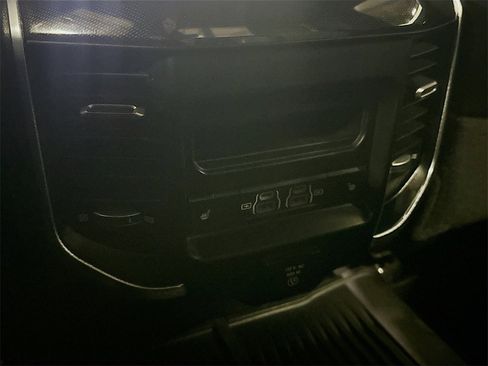 Used 2021 RAM 2500 Laramie image 28