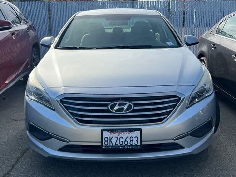 Used 2017 Hyundai Sonata SE image 6