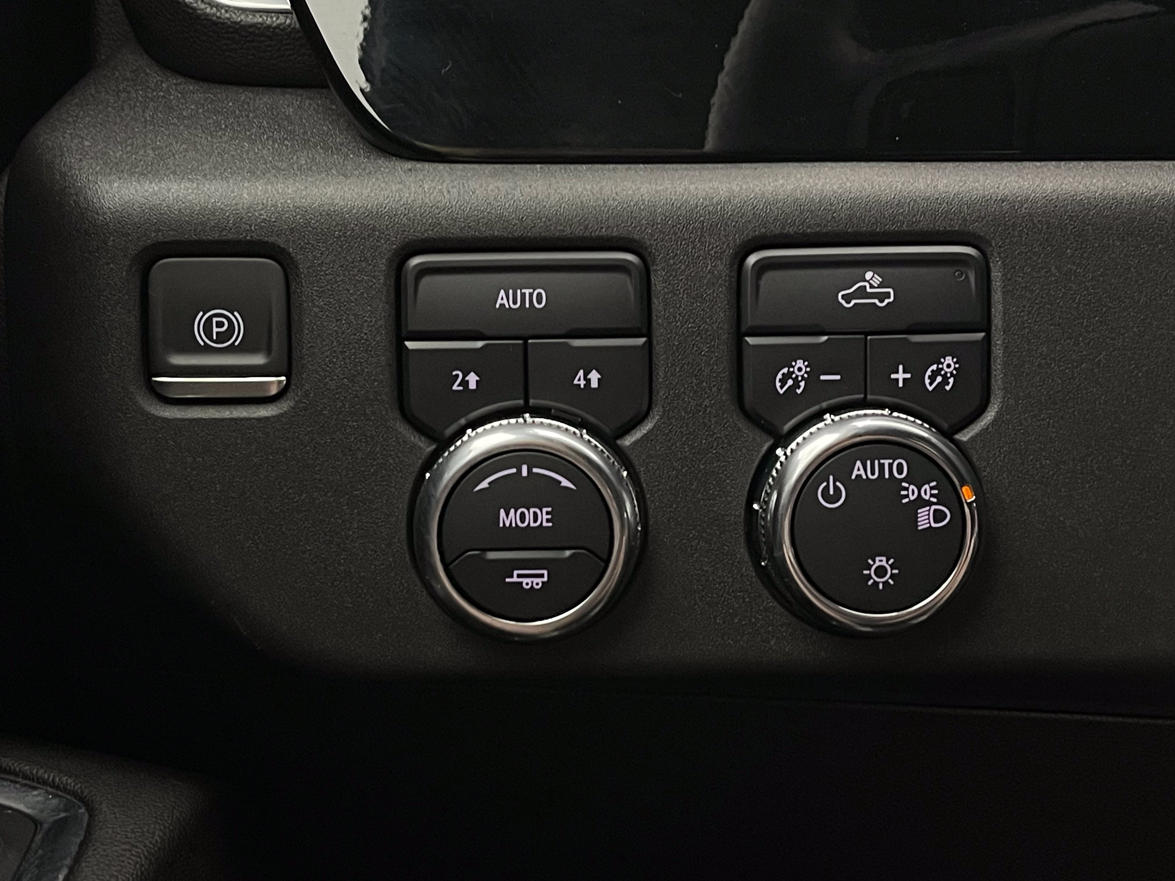 Used 2024 GMC Sierra 1500 SLE AWD/4WD image 21