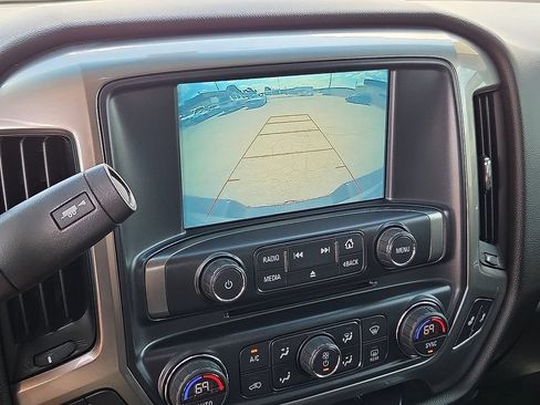 Used 2018 Chevrolet Silverado 1500 LT w/ Texas Edition AWD/4WD image 20