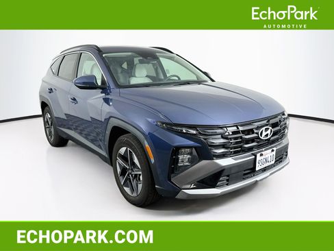 Used 2025 Hyundai Tucson SEL FWD image 1