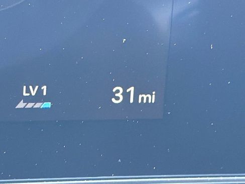 New 2026 Hyundai Ioniq 9 SE image 17