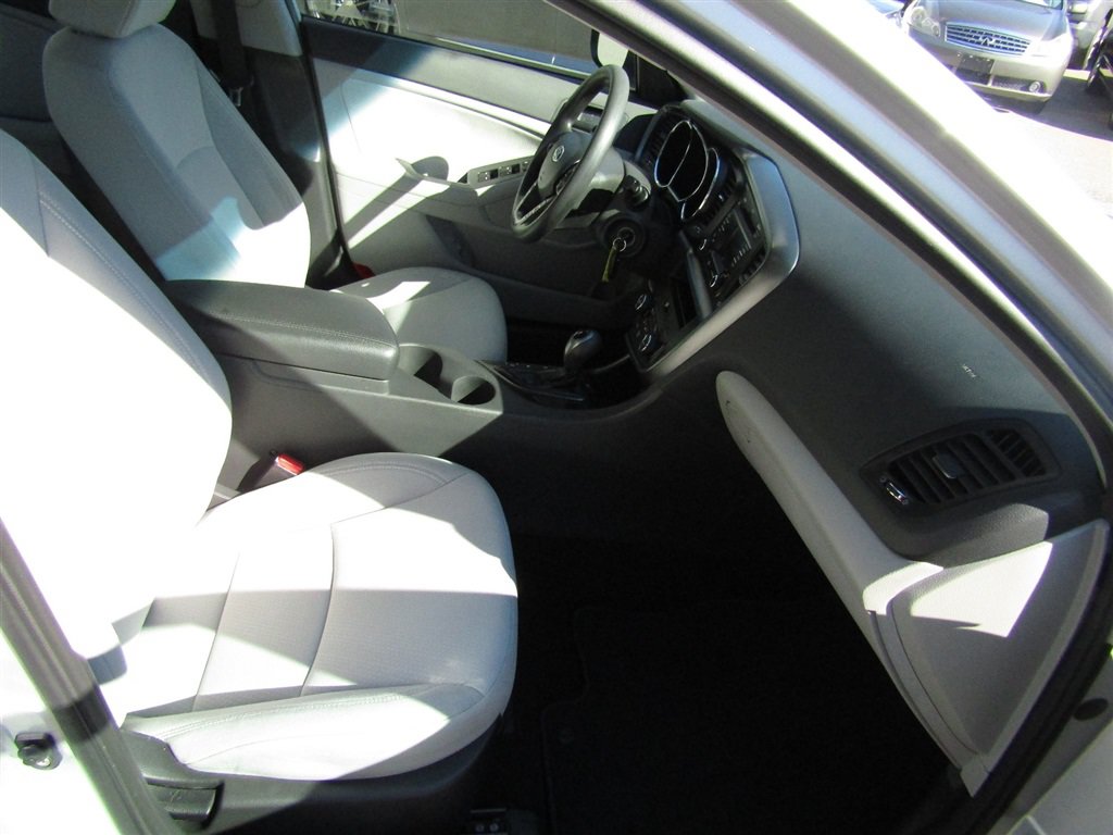 Used 2013 Kia Optima LX w/ Convenience Plus Pkg FWD image 18