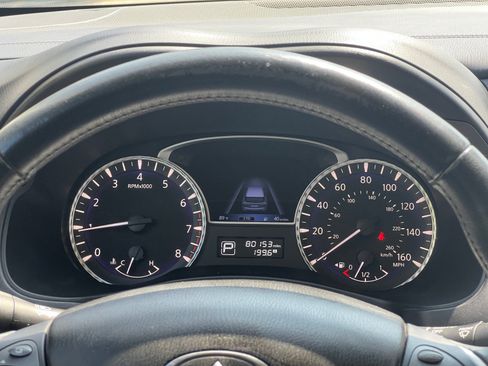 Used 2017 INFINITI QX60 FWD w/ Deluxe Technology Package image 15