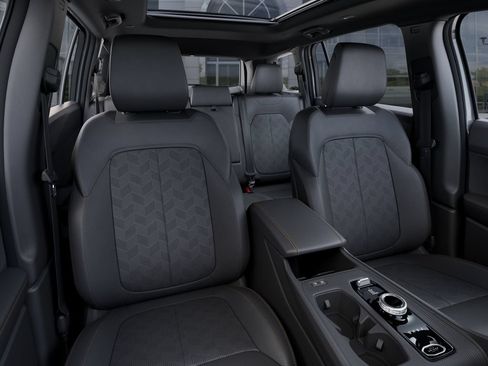 New 2026 Jeep Cherokee Overland w/ Advanced Pro Tech Group AWD/4WD image 16