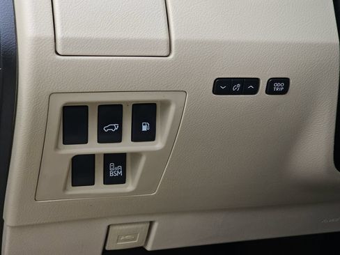 Used 2013 Lexus RX 350 FWD w/ Navigation Pkg image 29