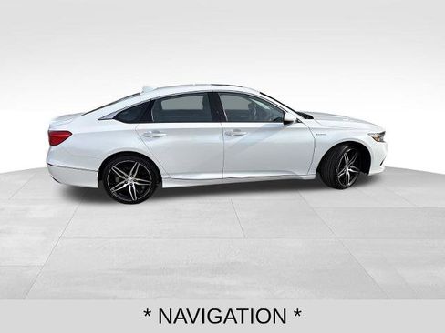 Used 2022 Honda Accord Touring image 6