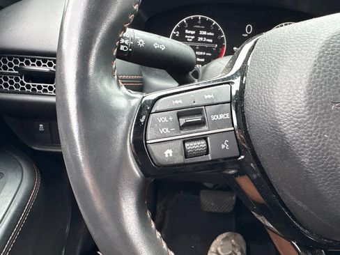 Used 2025 Honda HR-V Sport image 21