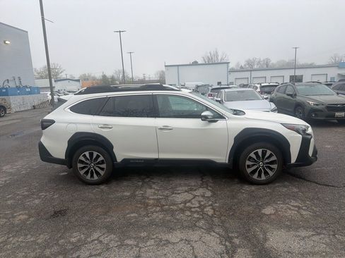 Used 2023 Subaru Outback Touring XT image 7