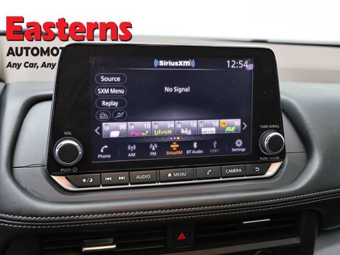 Used 2023 Nissan Rogue SV w/ SV Premium B Package AWD/4WD image 19