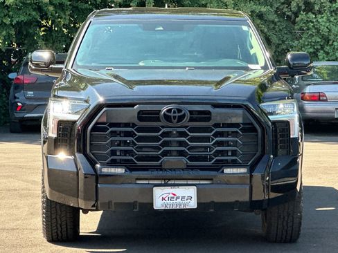 Used 2024 Toyota Tundra Limited w/ TRD Off-Road Package AWD/4WD image 9