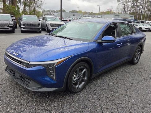 Used 2025 Kia K4 FWD image 3