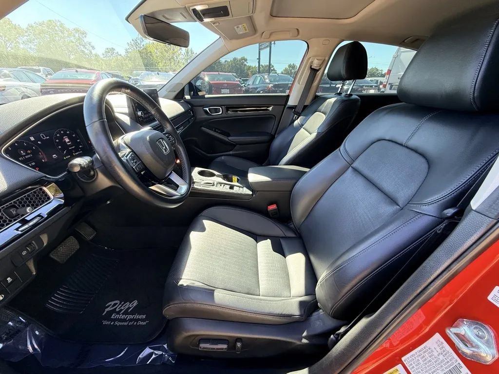 Used 2022 Honda Civic Touring image 13