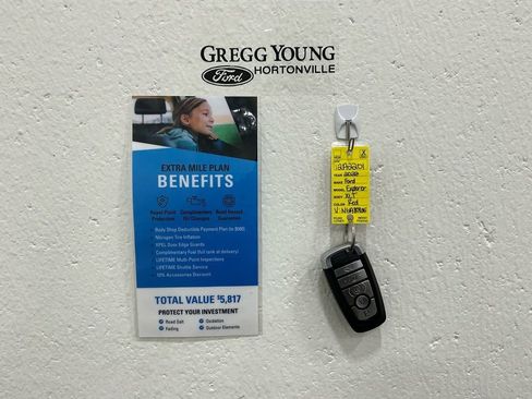 Used 2022 Ford Explorer XLT w/ Equipment Group 202A image 36