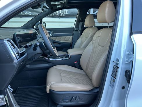 New 2026 Kia Sorento SX Prestige AWD/4WD image 11