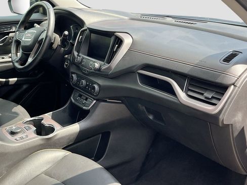 Used 2024 GMC Terrain AT4 w/ Tech Package image 32