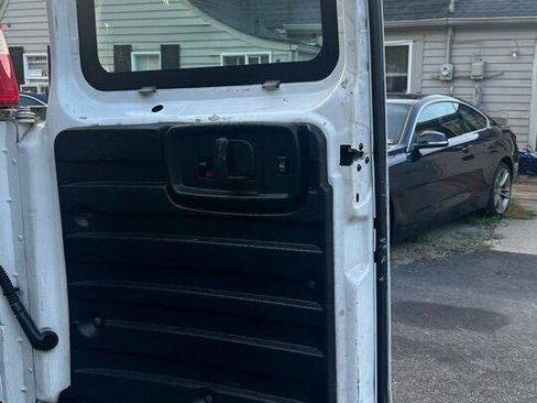 Used 2017 Chevrolet Express 2500 image 14