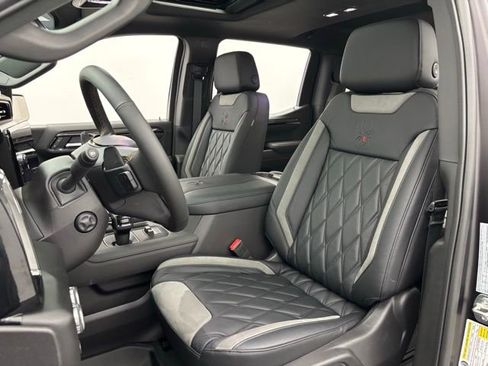 New 2026 GMC Sierra 1500 AT4 w/ AT4 Premium Package image 19