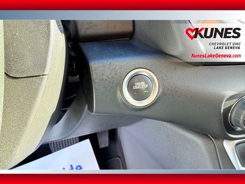 Used 2024 GMC Terrain SLT image 42