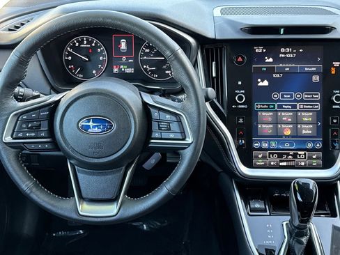 Certified 2025 Subaru Outback Limited AWD/4WD image 15