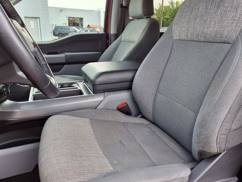Used 2022 Ford F150 XLT w/ Equipment Group 302A High AWD/4WD image 3