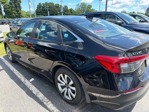 Used 2023 Honda Civic LX image 5