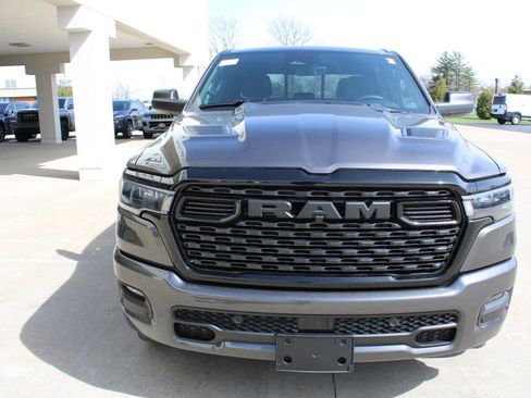 New 2026 RAM 1500 Express AWD/4WD image 3