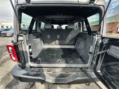 New 2025 Ford Bronco Badlands image 25