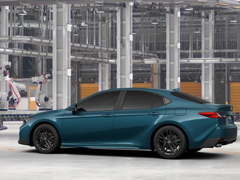 New 2026 Toyota Camry SE FWD image 5