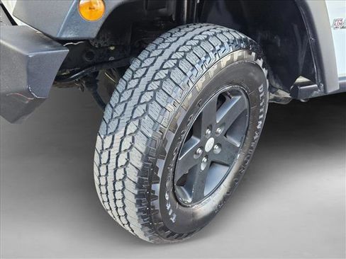 Used 2013 Jeep Wrangler Unlimited Sport image 20