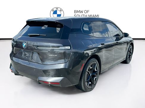 Used 2024 BMW iX xDrive50 w/ Premium Package AWD/4WD image 7