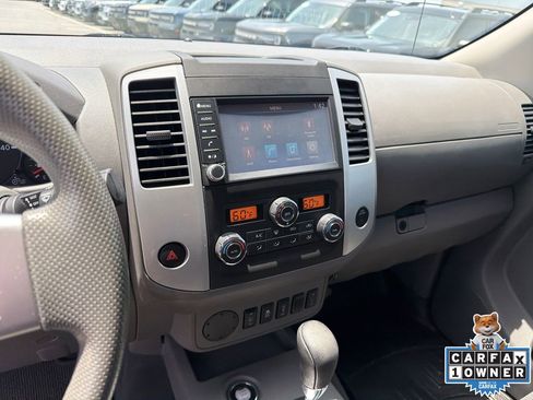 Used 2020 Nissan Frontier SV RWD image 28