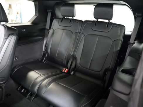 Used 2021 Jeep Grand Cherokee L Overland w/ Advanced Protech Group III image 7