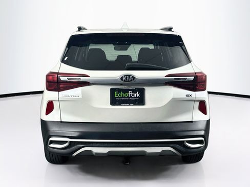 Used 2021 Kia Seltos EX AWD/4WD image 7