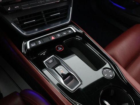 Used 2024 Audi e-tron GT Prestige w/ Prestige Package image 16