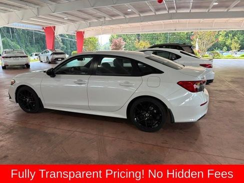Used 2023 Honda Civic Sport image 6