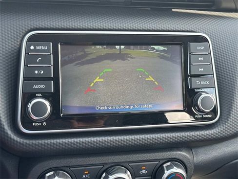 New 2025 Nissan Kicks Play S image 25