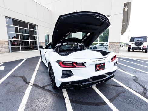 Used 2023 Chevrolet Corvette Stingray Preferred Cpe w/ 2LT RWD image 47