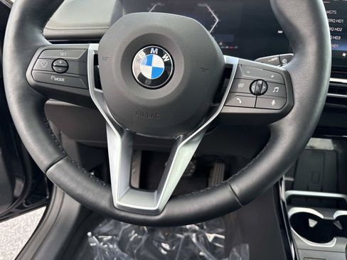 Used 2026 BMW X1 xDrive28i w/ Technology Package AWD/4WD image 18