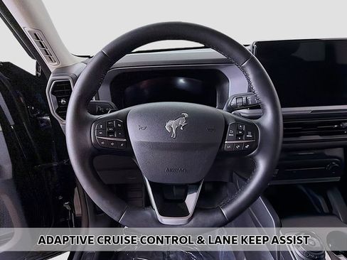 Used 2025 Ford Bronco Sport Badlands AWD/4WD image 3
